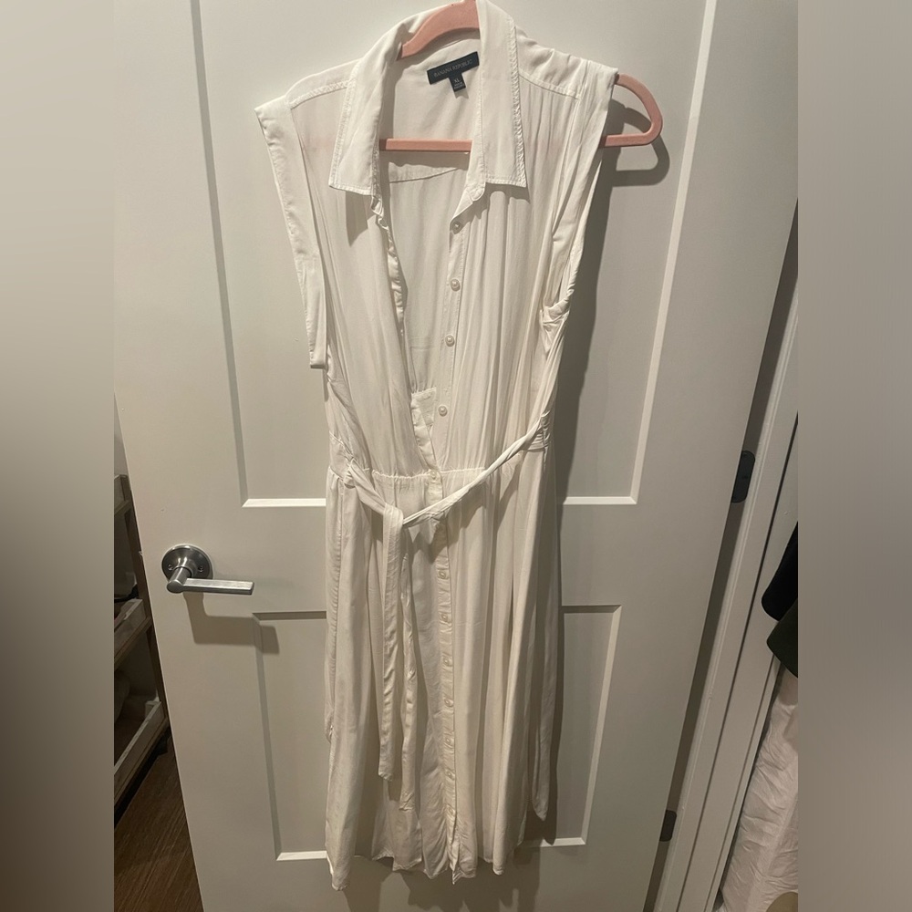 Midi light summer button dress